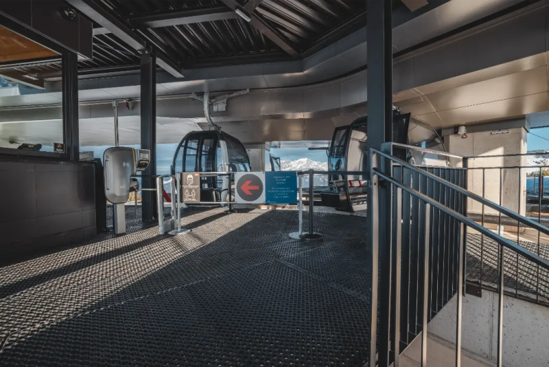 Met de skibus naar de skilift in Westendorf